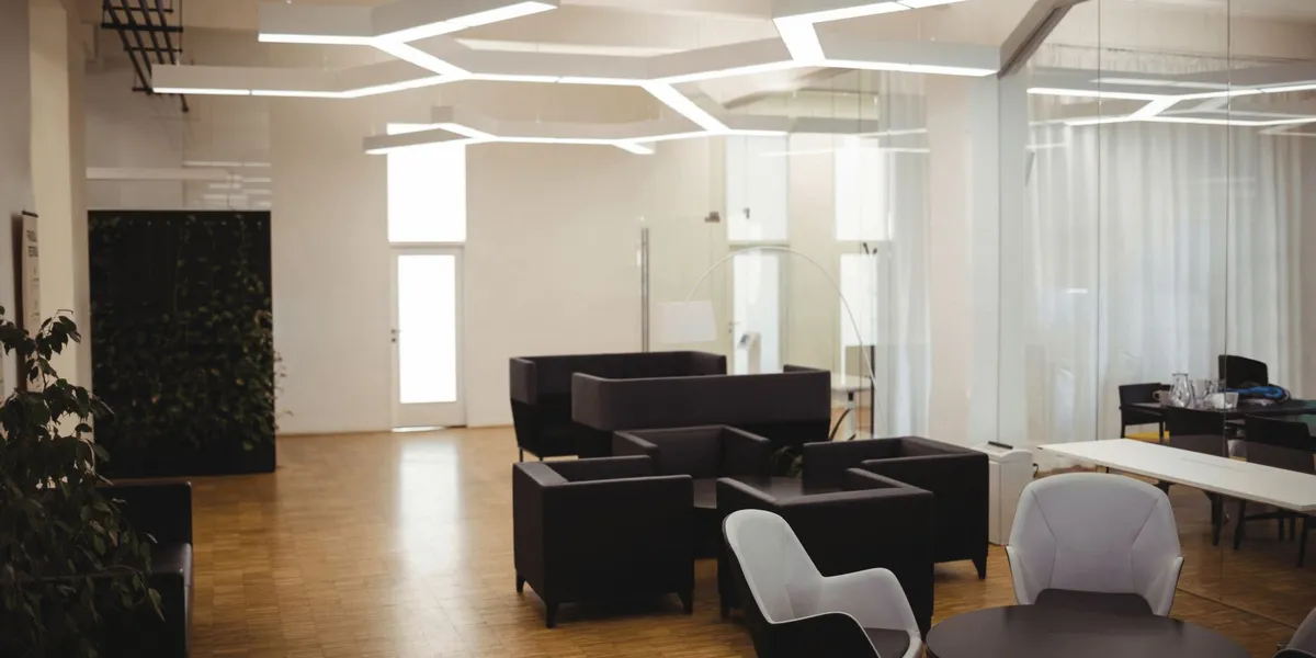 How Real-Time Financial Analytics Improve Business Decisions